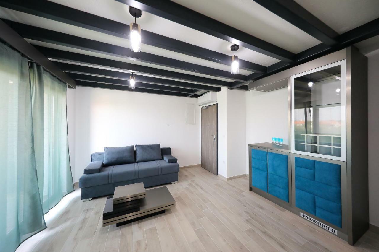 Boutique Residence Cosmopolis 1 Bibinje Esterno foto
