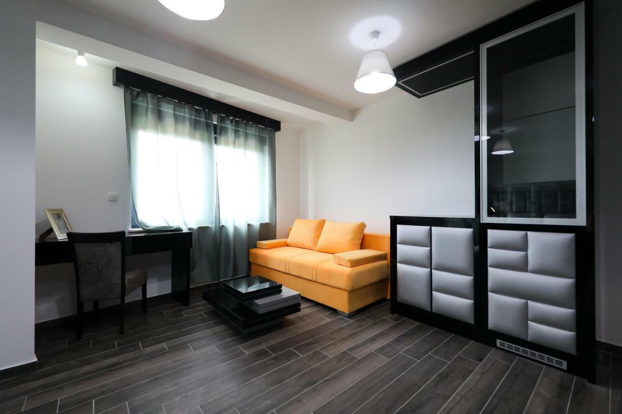 Boutique Residence Cosmopolis 1 Bibinje Esterno foto