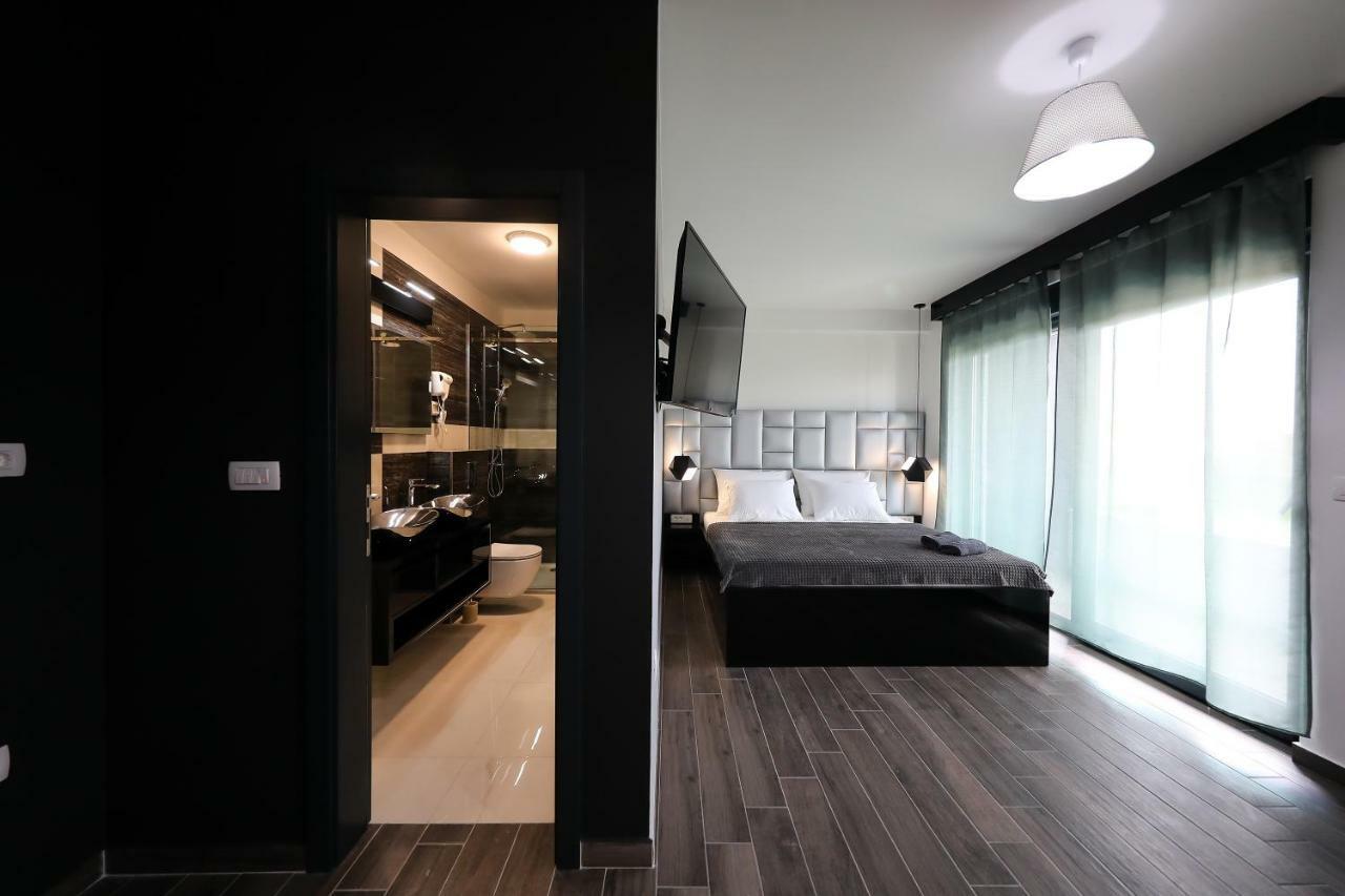 Boutique Residence Cosmopolis 1 Bibinje Esterno foto